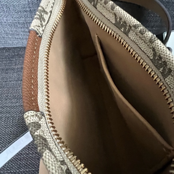 NWT MICHAEL KORS MK SIGNATURE FANNY PACK BAG ON BELT - Picture 5 of 6